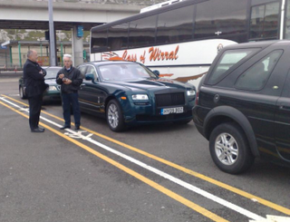 Illustration for article titled Rolls Royce Ghost Spotted, Driven By Lesser Dukes